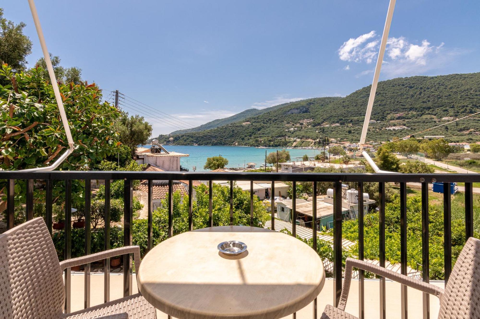 Villa Regina Keri Exterior foto